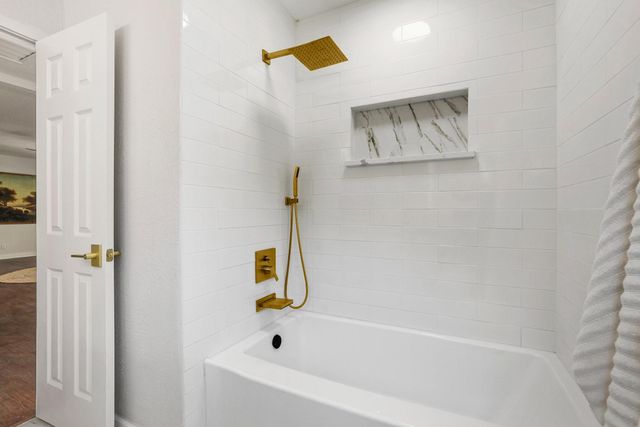 46 Vaughn Drive, Denison, TX 75020