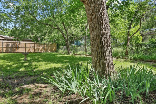 46 Vaughn Drive, Denison, TX 75020
