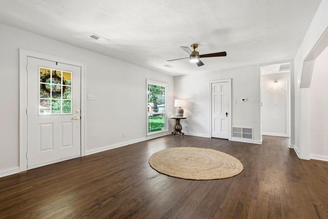 46 Vaughn Drive, Denison, TX 75020