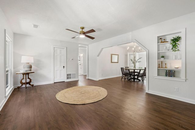 46 Vaughn Drive, Denison, TX 75020