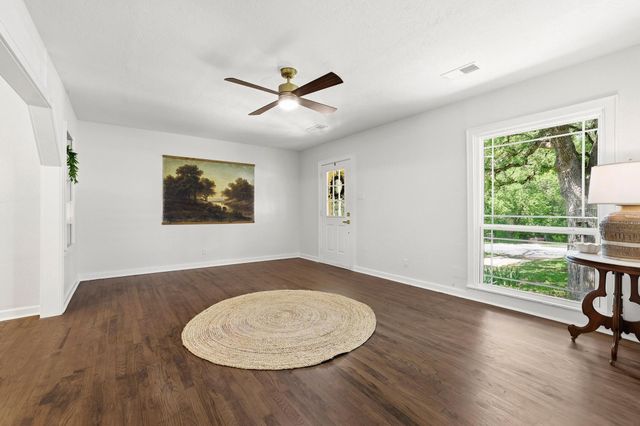 46 Vaughn Drive, Denison, TX 75020