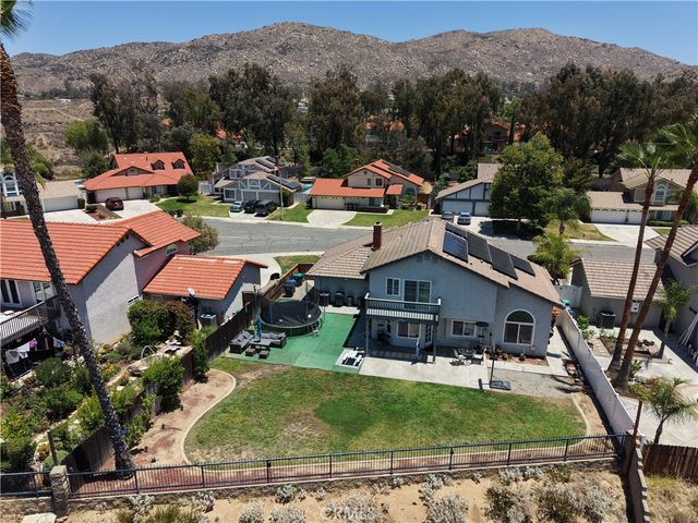 10462 Sagecrest, Moreno Valley, CA 92557