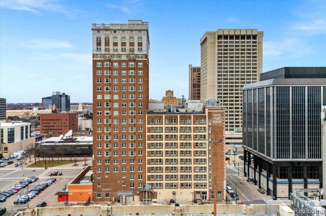 525 W Lafayette Boulevard 16D, Detroit, MI 48226