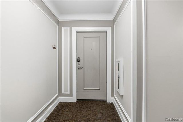525 W Lafayette Boulevard 16D, Detroit, MI 48226
