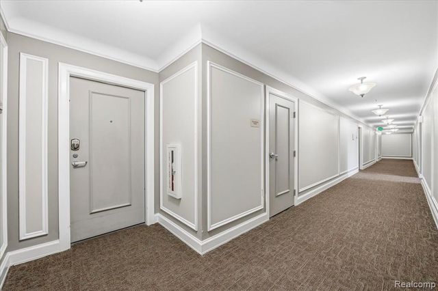 525 W Lafayette Boulevard 16D, Detroit, MI 48226