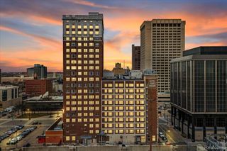 525 W Lafayette Boulevard 16D, Detroit, MI 48226