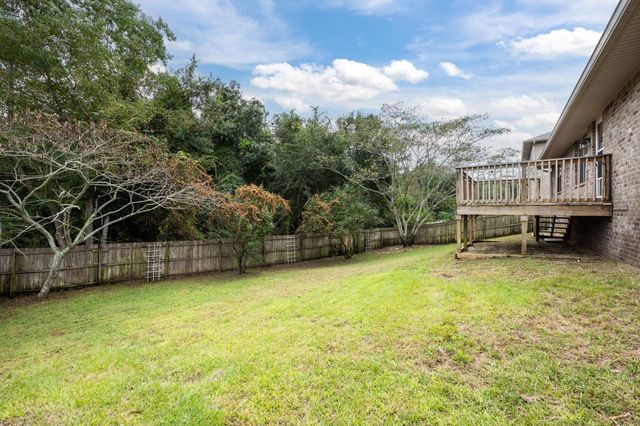 2826 Shoni Drive, Navarre, FL 32566