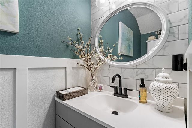 3226 Clydesdale Drive, Denton, TX 76210