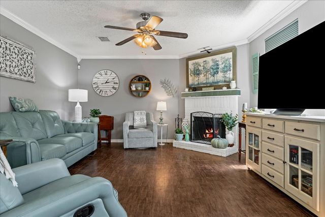 3226 Clydesdale Drive, Denton, TX 76210