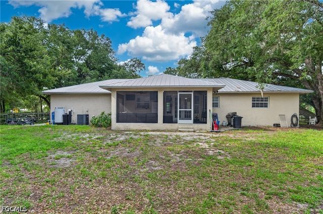 11751 Deal RD, North Fort Myers, FL 33917