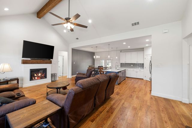 10718 Karen Sue Court, Quinlan, TX 75474