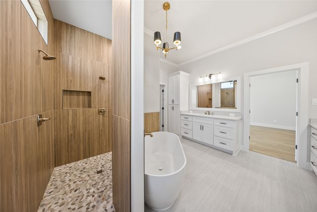 400 Persimmon Court, Weatherford, TX 76085