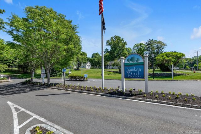 2201 Pebble Beach Path 2201, Riverhead, NY 11901