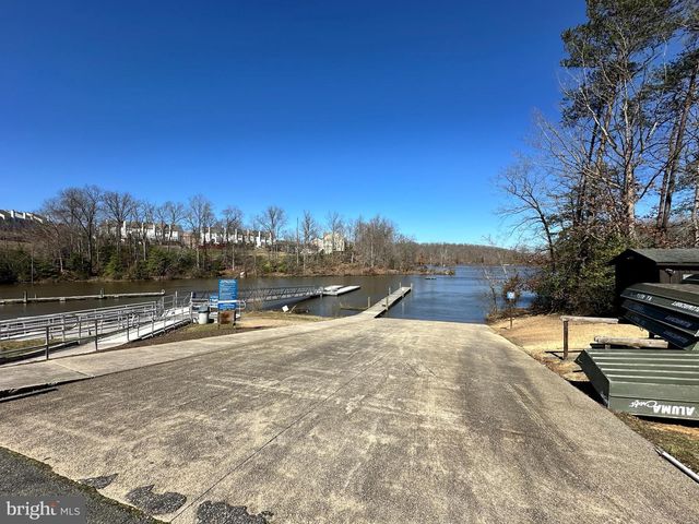 3476 MOUNT BURNSIDE WAY, Woodbridge, VA 22192