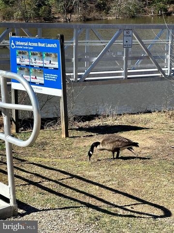 3476 MOUNT BURNSIDE WAY, Woodbridge, VA 22192