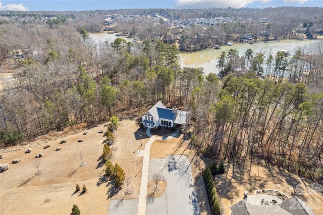 17134 Sand Bank Road, Charlotte, NC 28278
