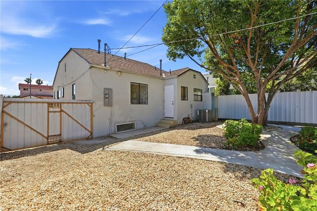 7007 Haas, Los Angeles, CA 90047