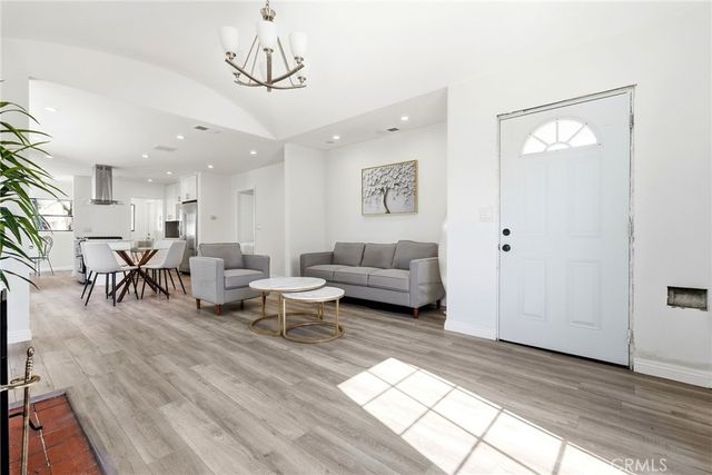 7007 Haas, Los Angeles, CA 90047