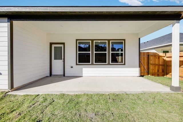 135 Daylight Crest Drive, Crosby, TX 77532