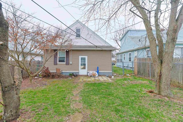 2605 Rush Street, South Bend, IN 46614