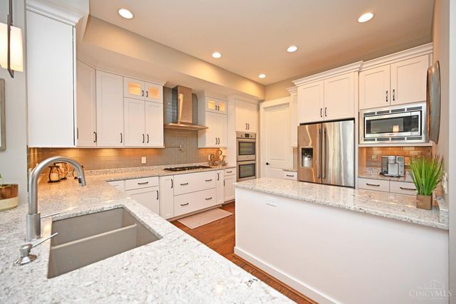 621 Athens Avenue, Cincinnati, OH 45226