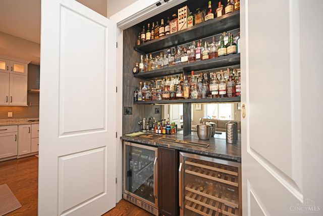 621 Athens Avenue, Cincinnati, OH 45226