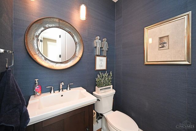621 Athens Avenue, Cincinnati, OH 45226