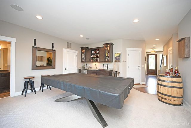 621 Athens Avenue, Cincinnati, OH 45226