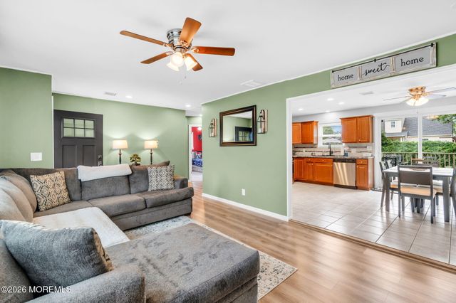 893 Egret Drive, Toms River, NJ 08753