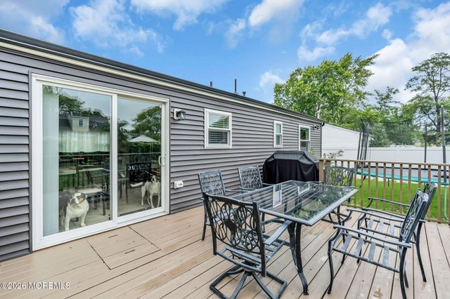 893 Egret Drive, Toms River, NJ 08753
