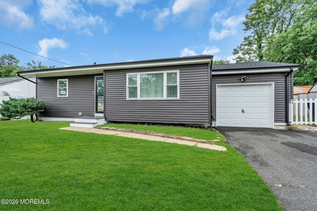 893 Egret Drive, Toms River, NJ 08753