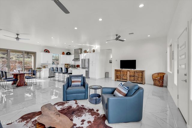 4091 W Gates Creek Court, Tucson, AZ 85745