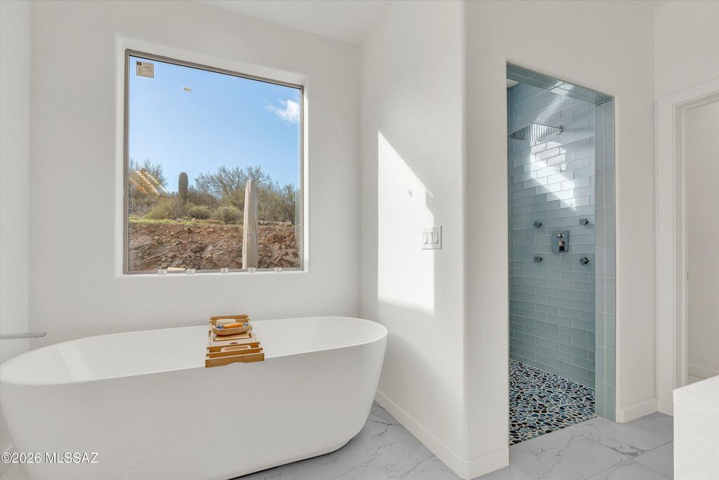 Image 20 of property listing at 4091 W Gates Creek Court, Tucson, AZ 85745