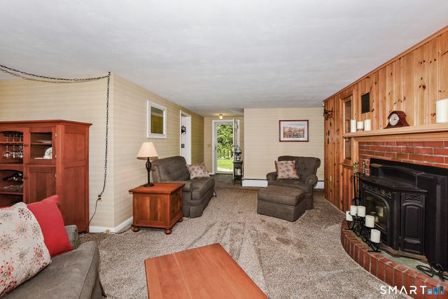 680 Route 32, Franklin, CT 06254