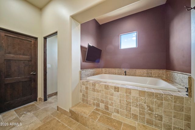 28421 N RIO MOUNTAIN Court, Scottsdale, AZ 85262