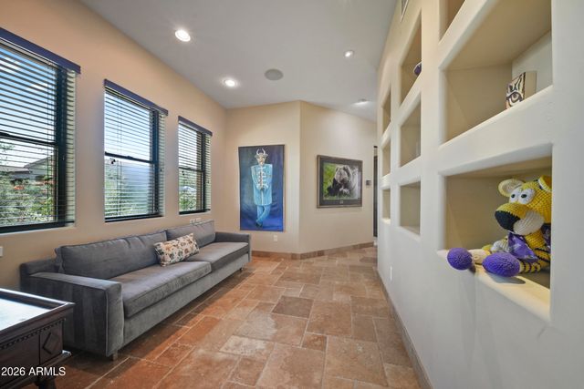 28421 N RIO MOUNTAIN Court, Scottsdale, AZ 85262