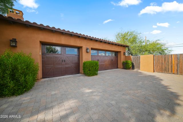 28421 N RIO MOUNTAIN Court, Scottsdale, AZ 85262
