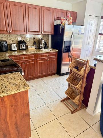 14304 SW 11th St 1102, Pembroke Pines, FL 33027