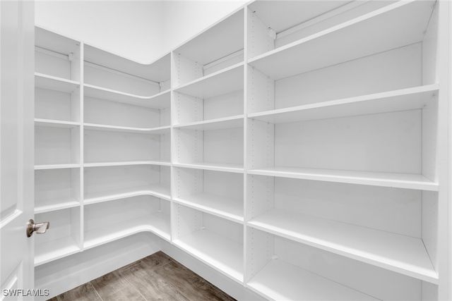 14009 Shadywood CT, Estero, FL 33928