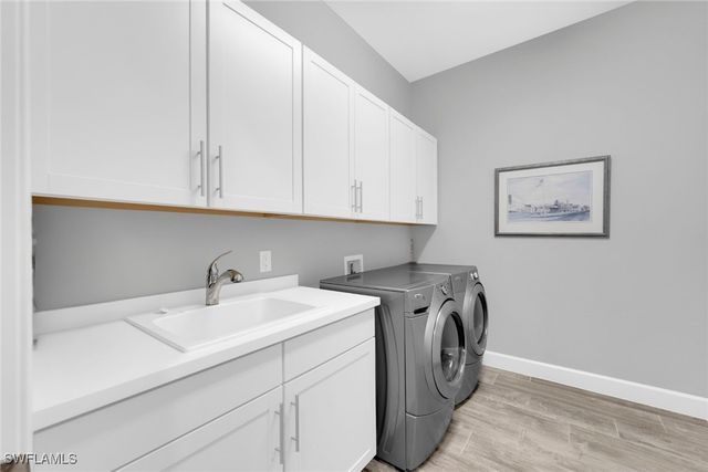 14009 Shadywood CT, Estero, FL 33928