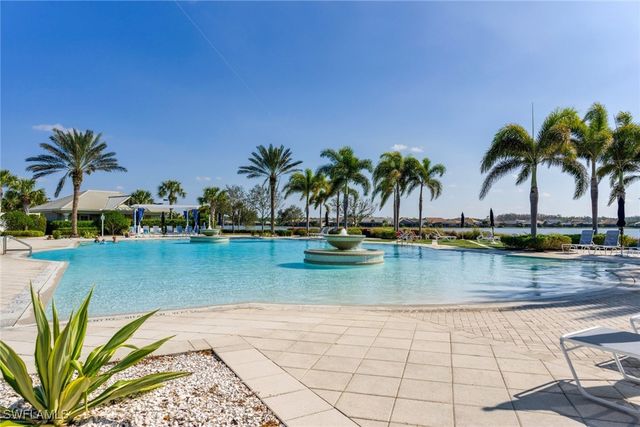 14009 Shadywood CT, Estero, FL 33928