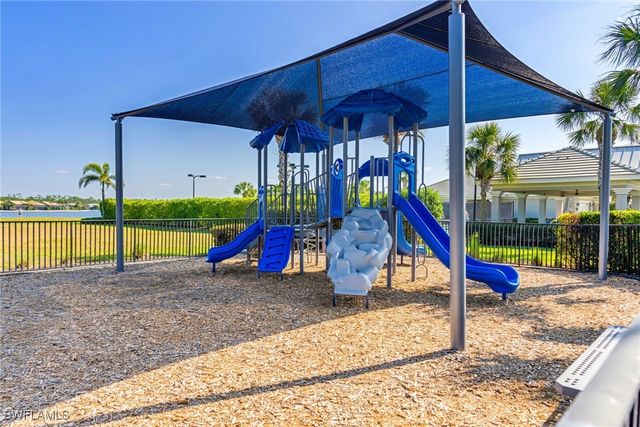 14009 Shadywood CT, Estero, FL 33928