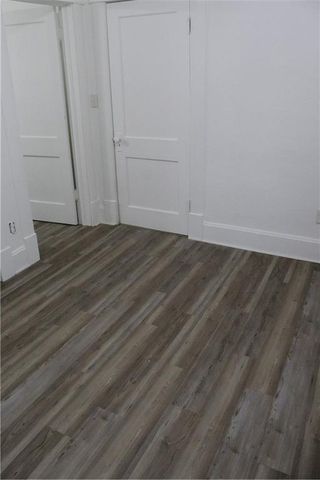 2201 S 14th Street, St Joseph, MO 64503