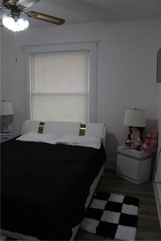 2201 S 14th Street, St Joseph, MO 64503