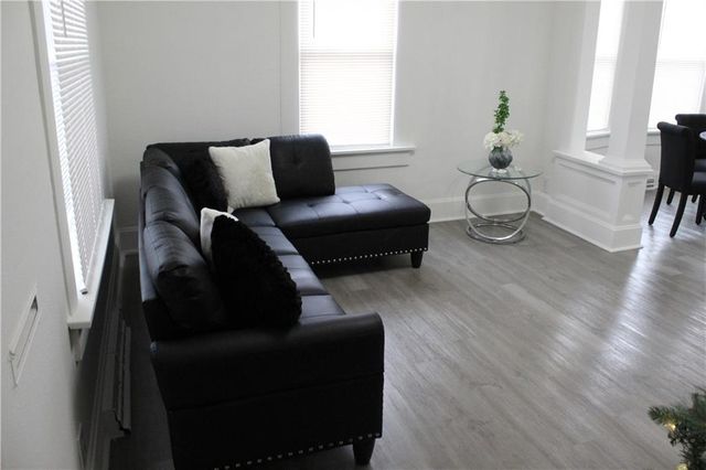 2201 S 14th Street, St Joseph, MO 64503