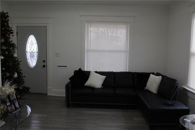 2201 S 14th Street, St Joseph, MO 64503