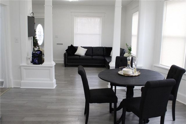 2201 S 14th Street, St Joseph, MO 64503