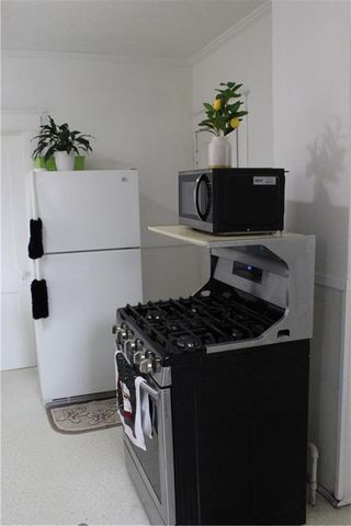 2201 S 14th Street, St Joseph, MO 64503