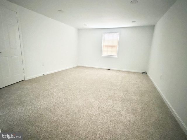 4001 MIDDLE RIDGE DR, Fairfax, VA 22033