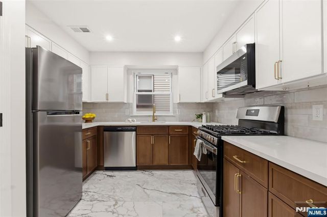 148 Munn Avenue, East Orange, NJ 07017